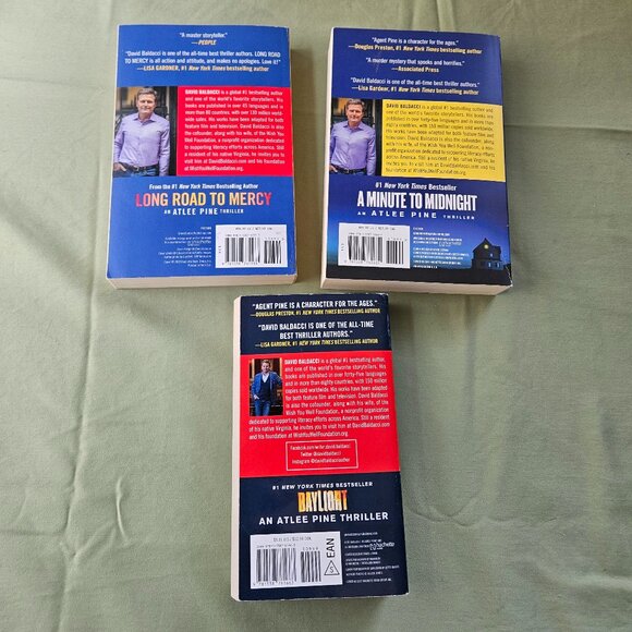 David Baldacci - Long Road to Mercy, A Minute to Midnight & Daylight Paperback - Picture 16 of 16